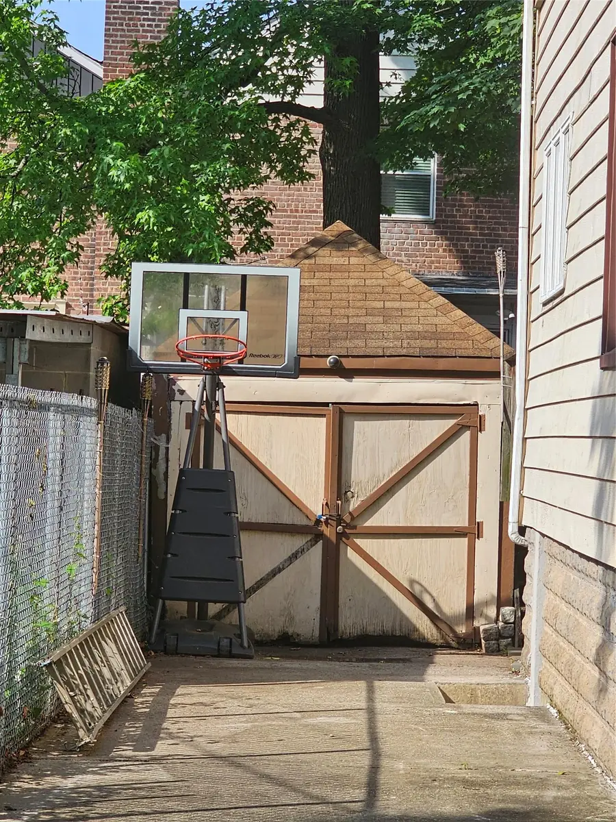 3151 Parsifal Place, Bronx, NY 10465 - Image #3