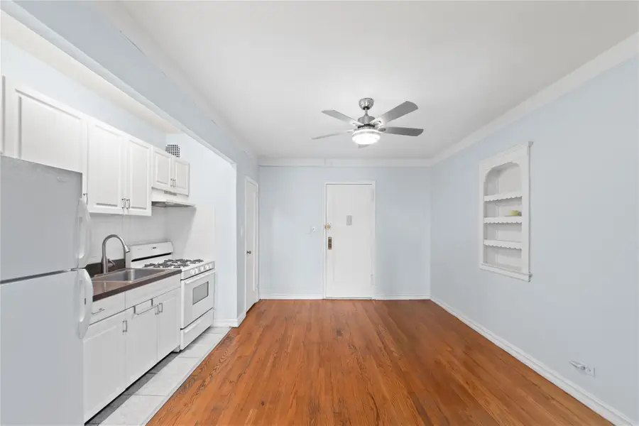 9437 Shore Road #E6, Brooklyn, NY 11209 - Image #2