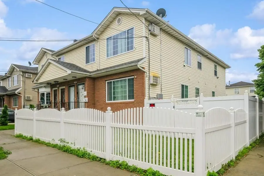 6235 Almeda Avenue, Arverne, NY 11692 - Image #2