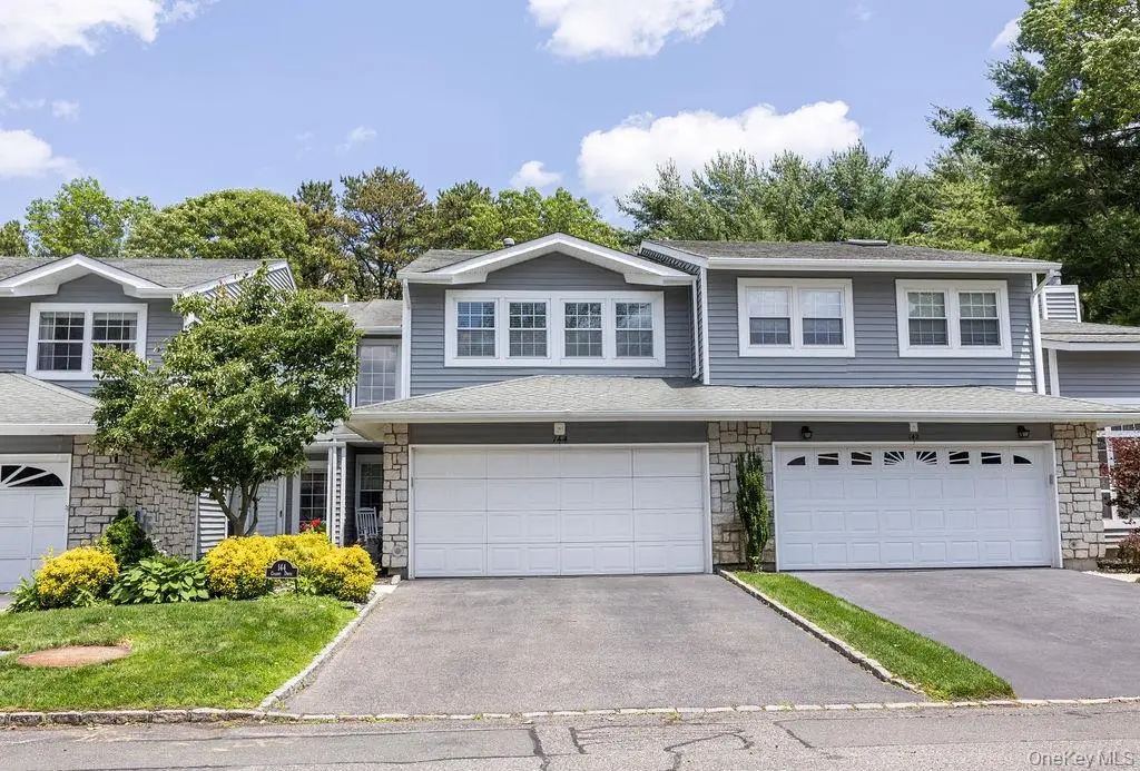 144 Colony Drive, Holbrook, NY 11741 - #1
