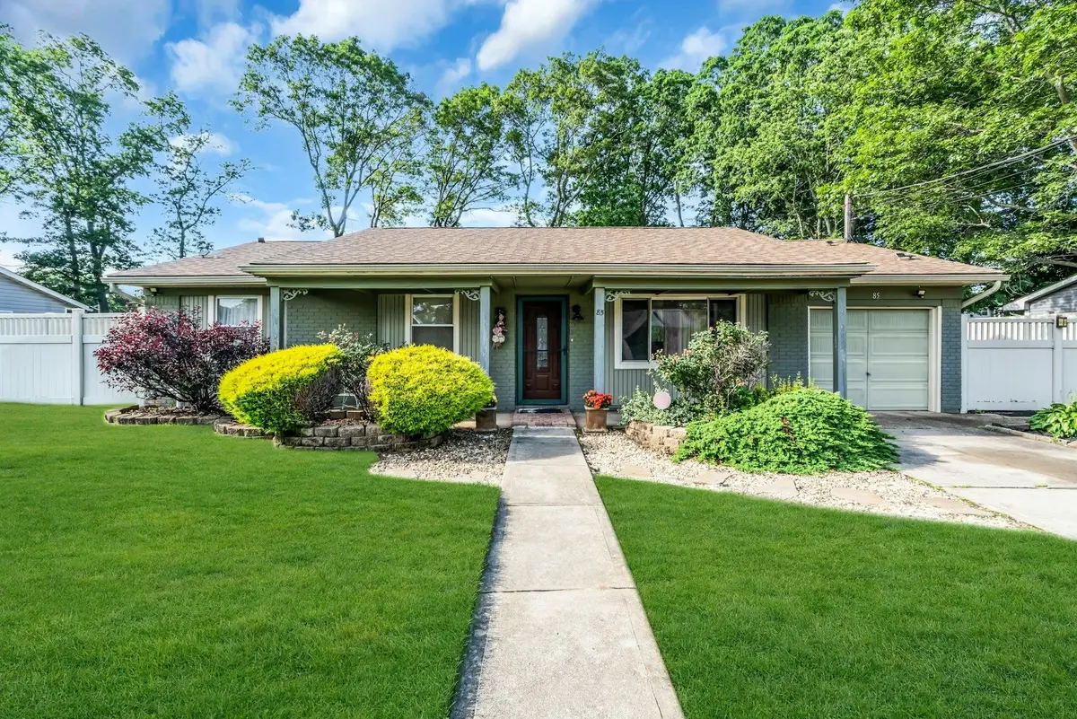 85 Williams Avenue, Amityville, NY 11701 - Image #1