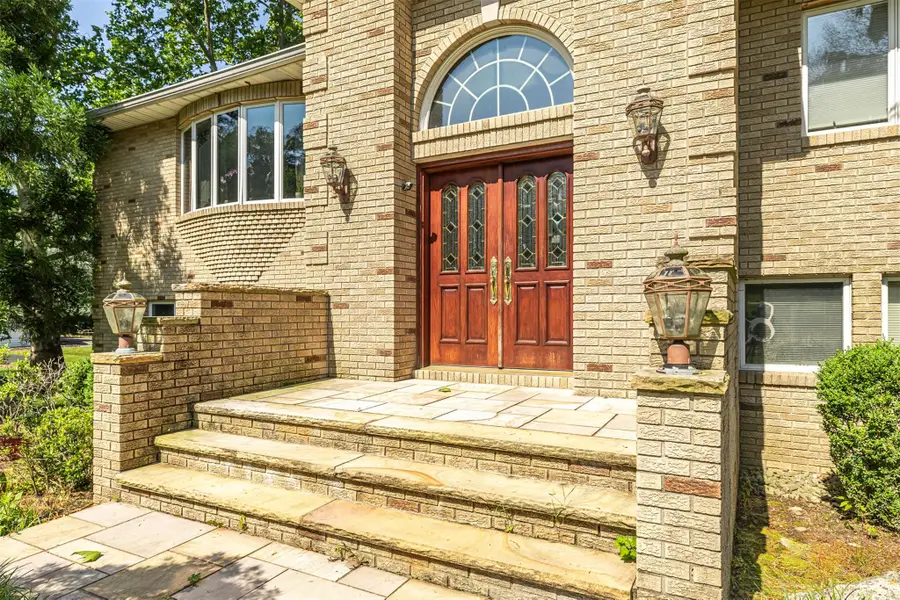 41 N Quince Lane, Monsey, NY 10952 - Image #2