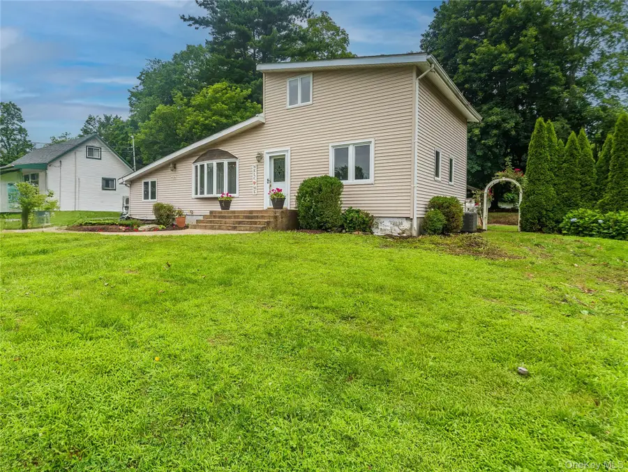 5 Laurie Lane, Newburgh, NY 12550 - Image #2