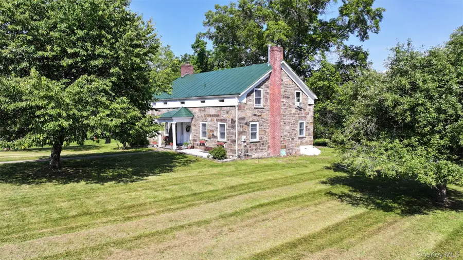 321 Crans Mill Road, Pine Bush, NY 12566 - Image #2