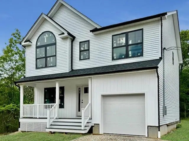 NC Malta Place, Mastic, NY 11950 - Image #2