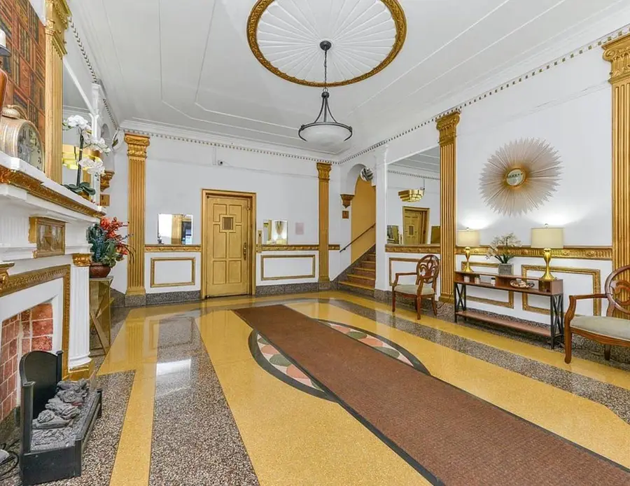 42-52 Layton Street #3H, Elmhurst, NY 11373 - Image #2