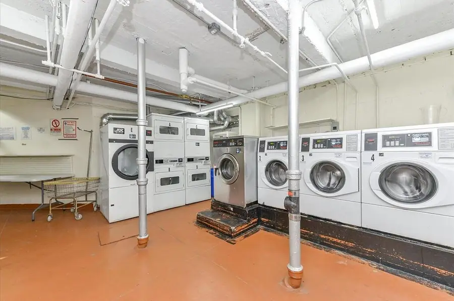 42-52 Layton Street #3H, Elmhurst, NY 11373 - Image #3