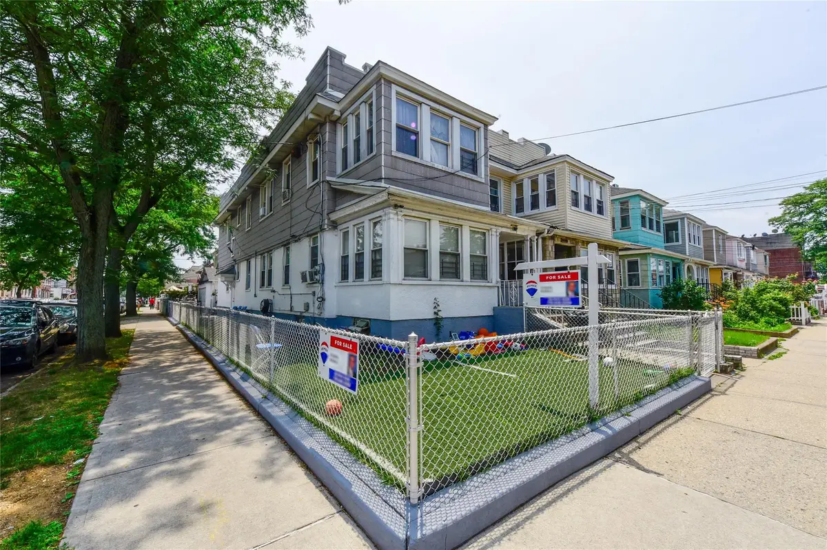 11418 103rd Avenue, South Richmond Hill, NY 11419 - Image #1