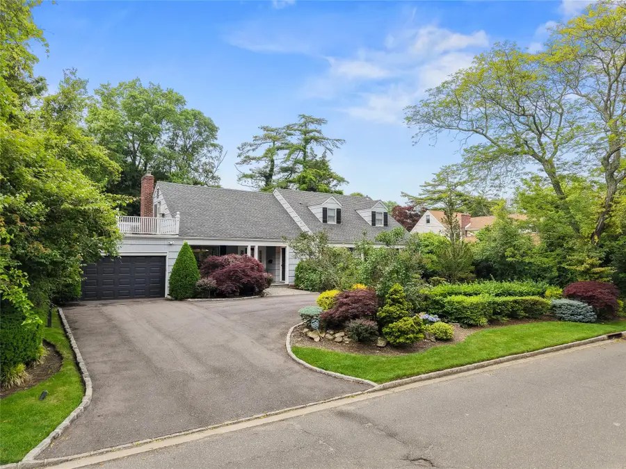 156 Lefferts Road, Woodmere, NY 11598 - Image #2