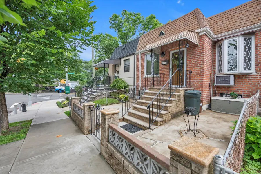 6303 74th Street, Middle Village, NY 11379 - Image #2