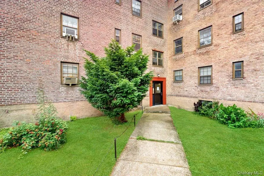 144-37 79th Ave #1R, Flushing, NY 11367 - Image #2