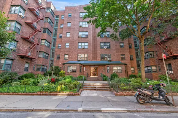 34-21 78 Street #2I, Jackson Heights, NY 11372