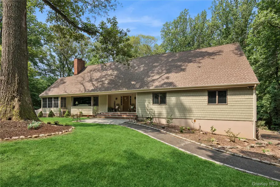 23 Bacon Road, Head Of The Harbor, NY 11780 - Image #3