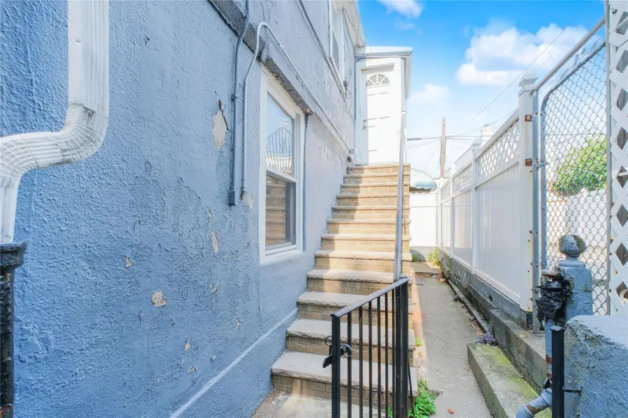 2123 W 9th Street, Brooklyn, NY 11223 - Image #3