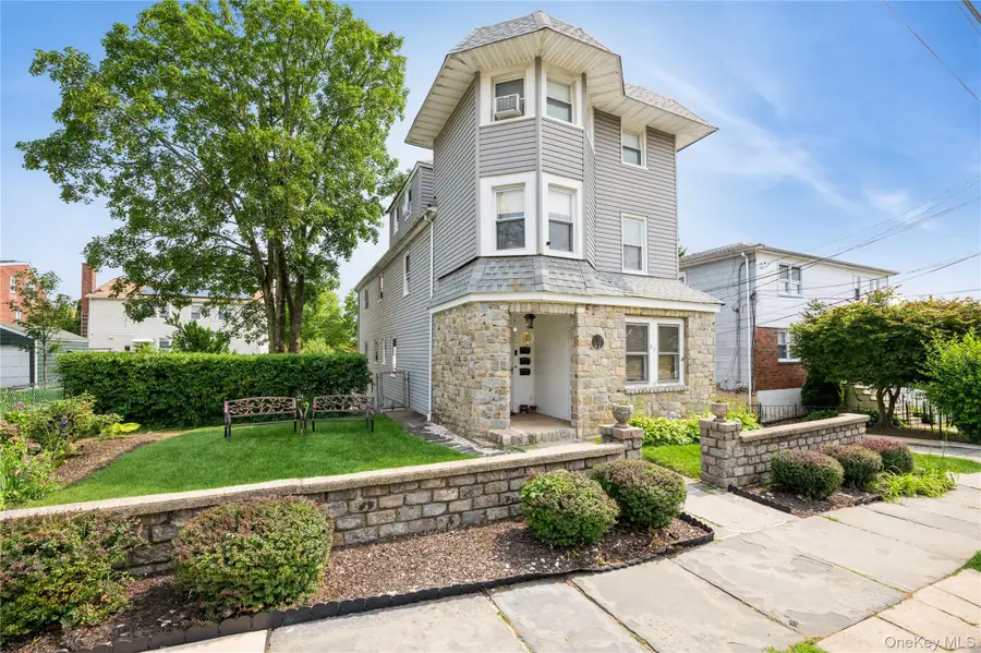 93 Edgewood Avenue, Yonkers, NY 10704 - Image #2