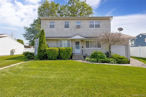 114 Washington Street, Farmingdale, NY 11735