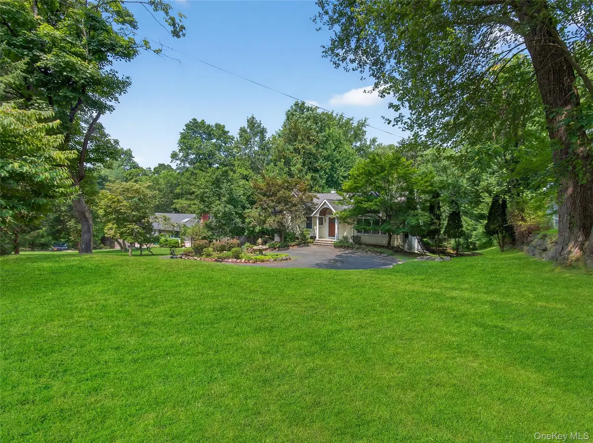 516 Oak Tree Road, Palisades, NY 10964 - Image #1