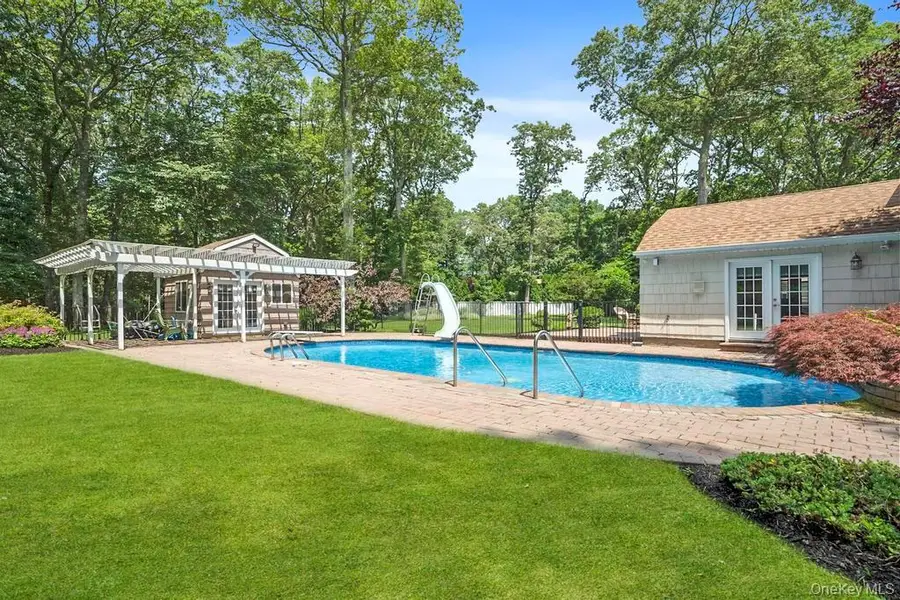 15 Stillwood Road, Brookhaven, NY 11719 - Image #3