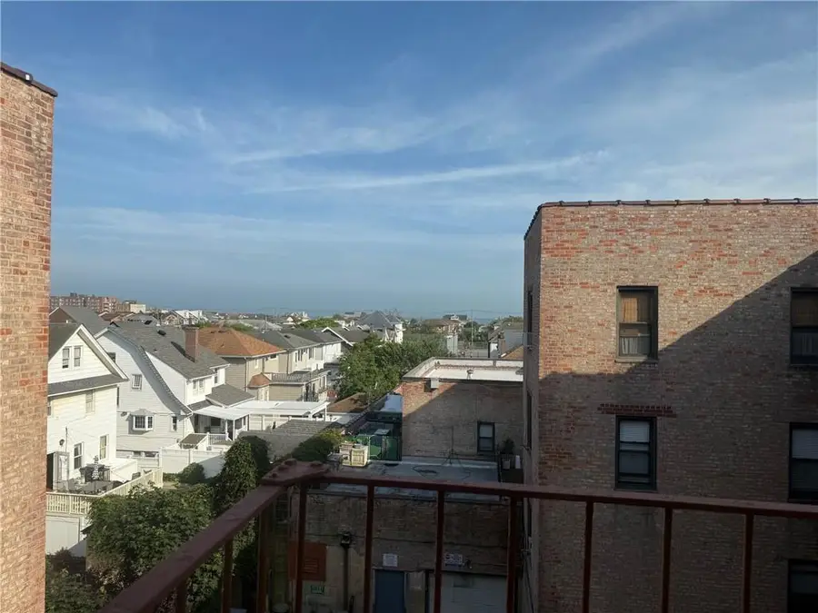 128-11 Newport #4C, Rockaway Park, NY 11694 - Image #2