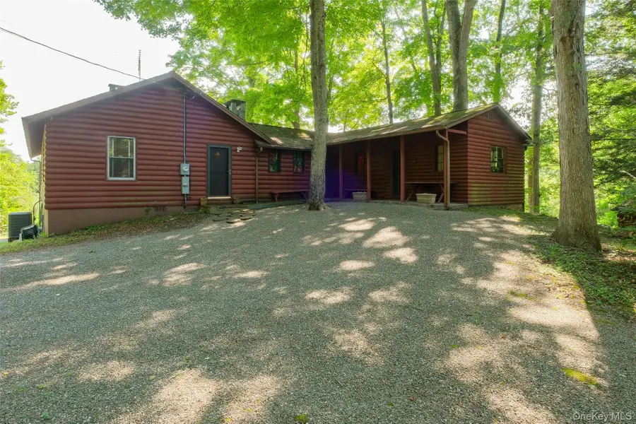 11 Trail Of The Hemlocks, Putnam Valley, NY 10579 - Image #2