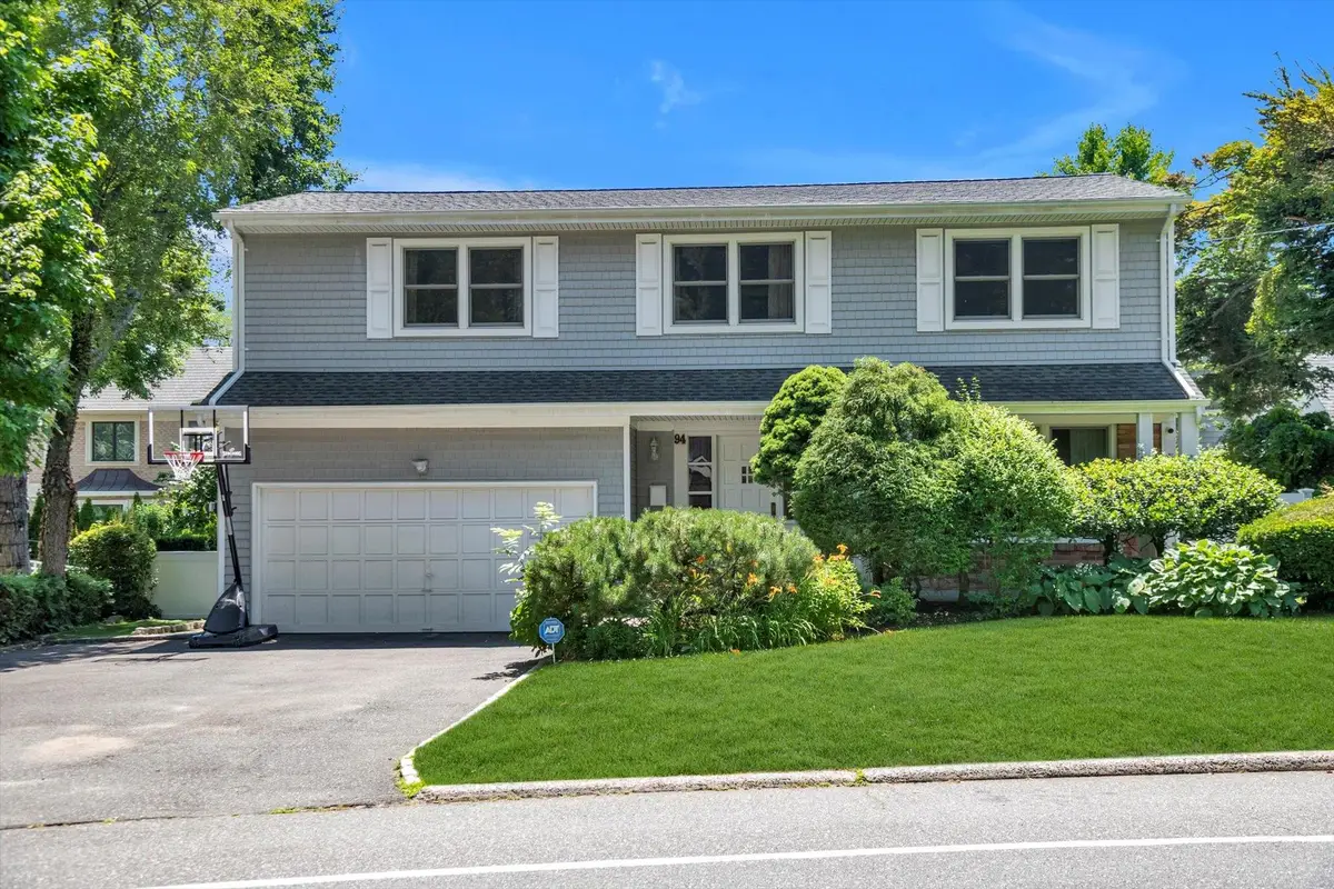 94 Fairview Avenue, Great Neck, NY 11023 - Image #1