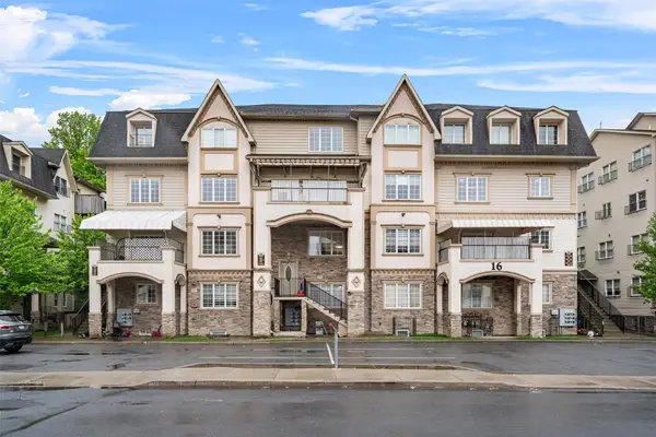 16 Prag Boulevard #201, Monroe, NY 10950