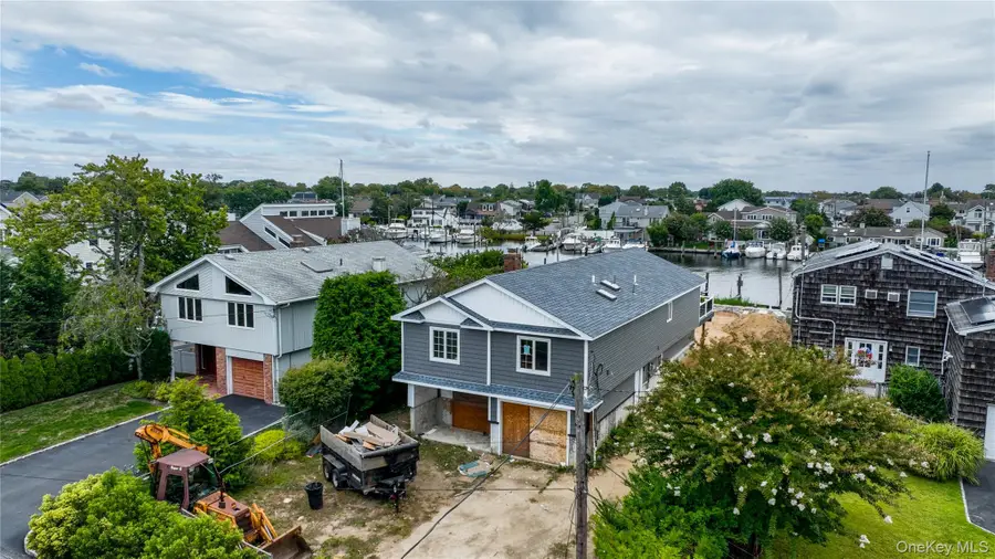 750 Shore Walk, Lindenhurst, NY 11757 - Image #2