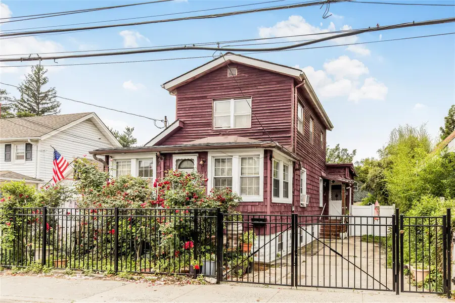 97 Hawkins Street, Bronx, NY 10464 - Image #3