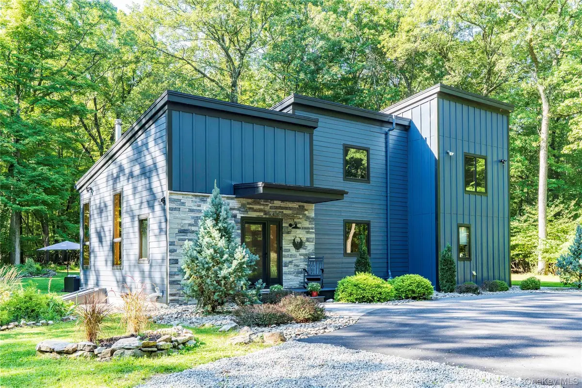 105 Iron Mountain Road, Warwick, NY 10990 - Image #1