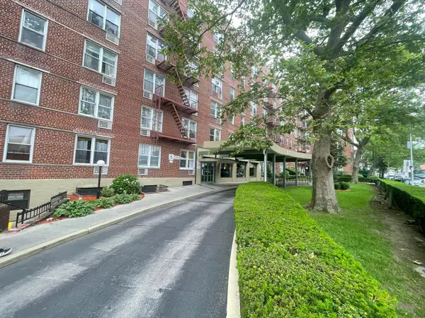 59-30 108th Street #2JJ, Corona, NY 11368