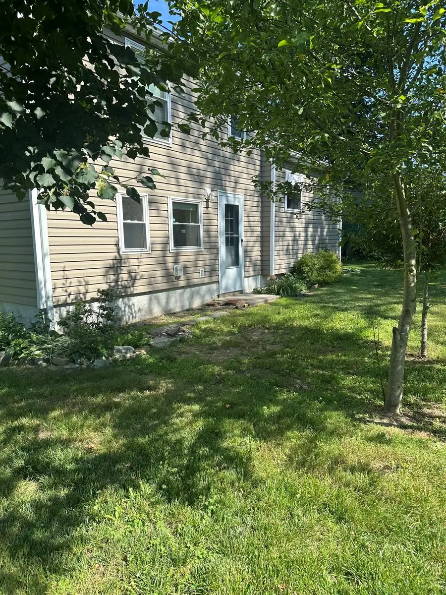 716 Narragansett Avenue, East Patchogue, NY 11772 - Image #2