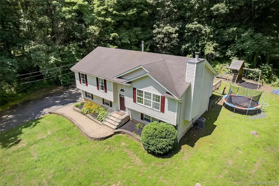 60 Palomino Place, New Windsor, NY 12553 - Image #2