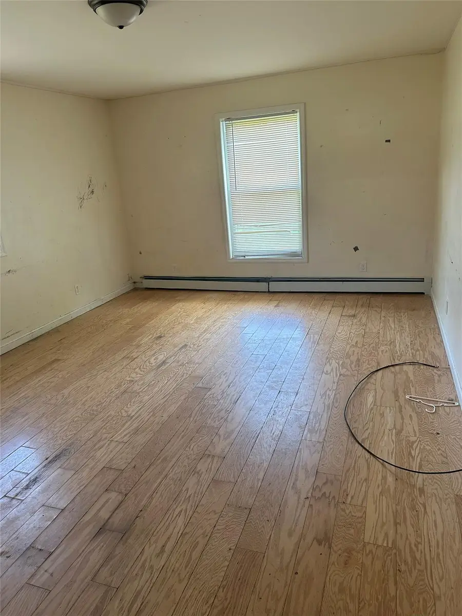 752 Bayview Avenue, Bellport, NY 11713 - Image #3