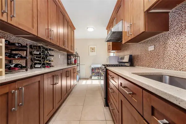 33-07 91 St Street #3K, Jackson Heights, NY 11372