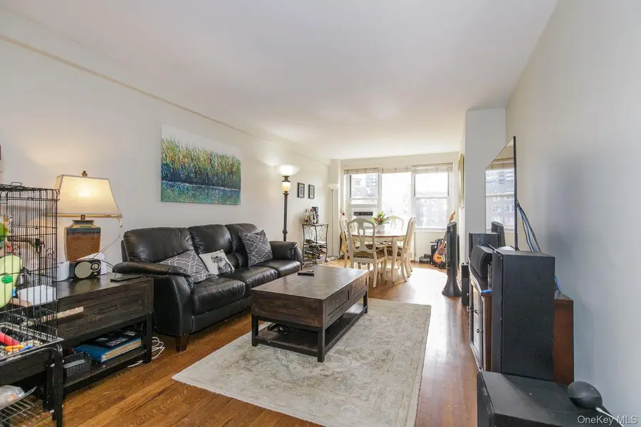 18-70 211th Street #5K, Bayside, NY 11360 - Image #3