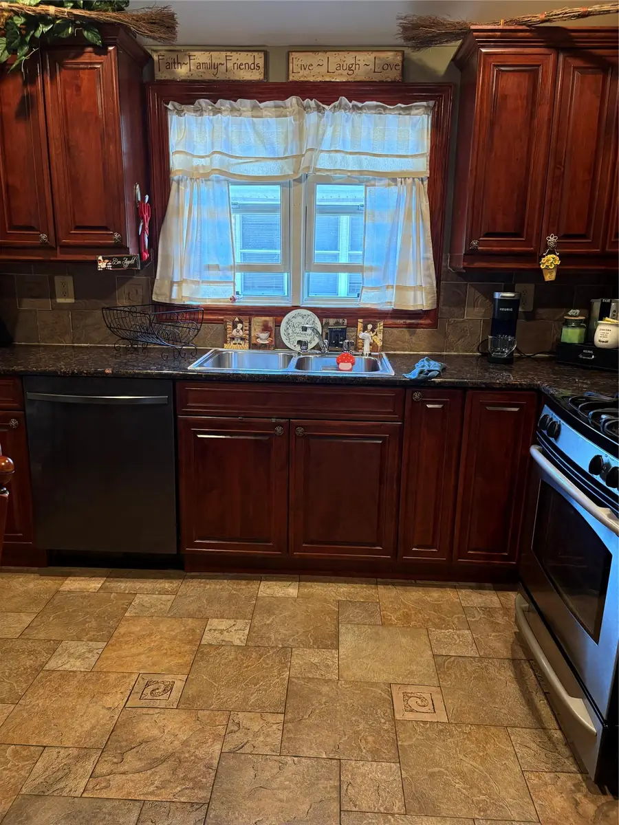 4218 217th Street, Bayside, NY 11361 - Image #3