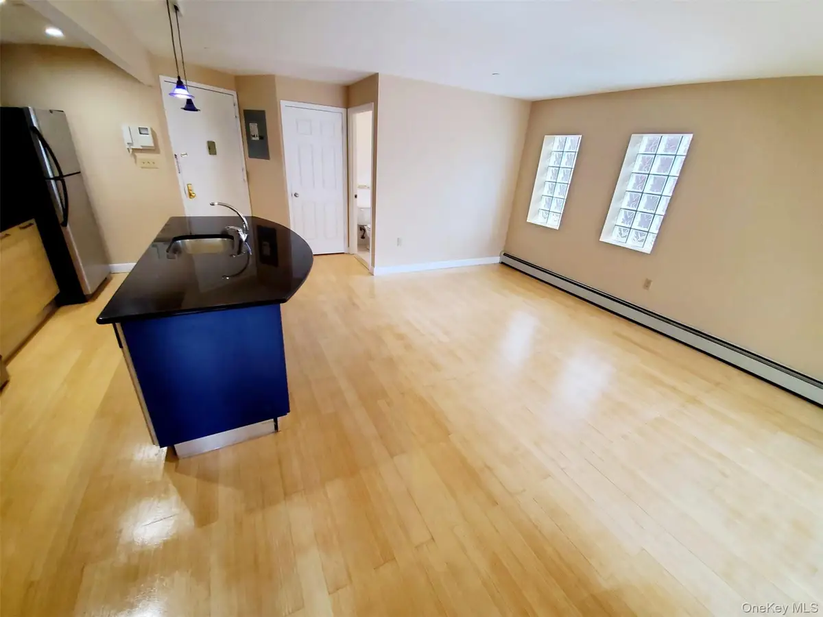 83-75 117th Street #2D, Kew Gardens, NY 11418 - Image #1