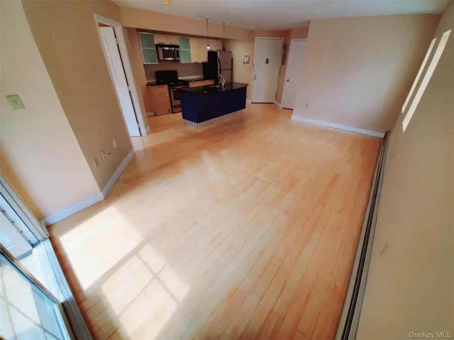 83-75 117th Street #2D, Kew Gardens, NY 11418 - Image #3