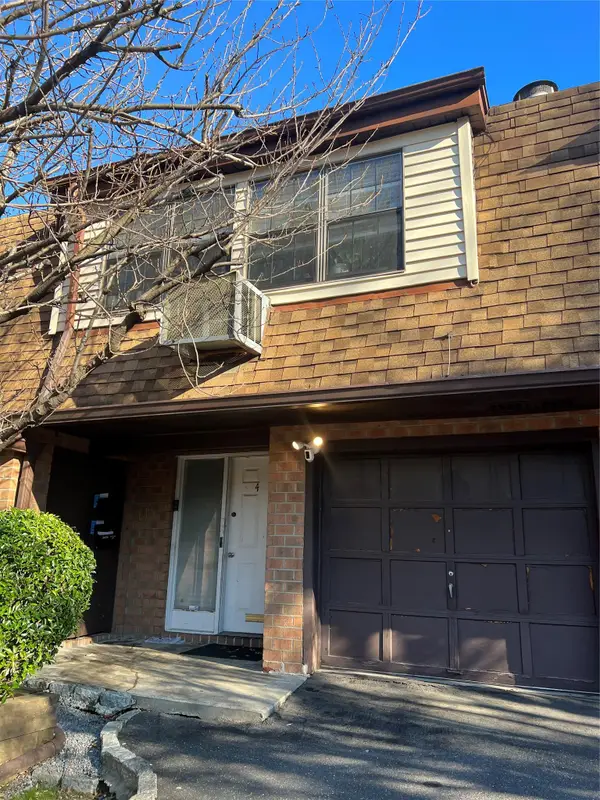 411 121st Street #12A, College Point, NY 11356