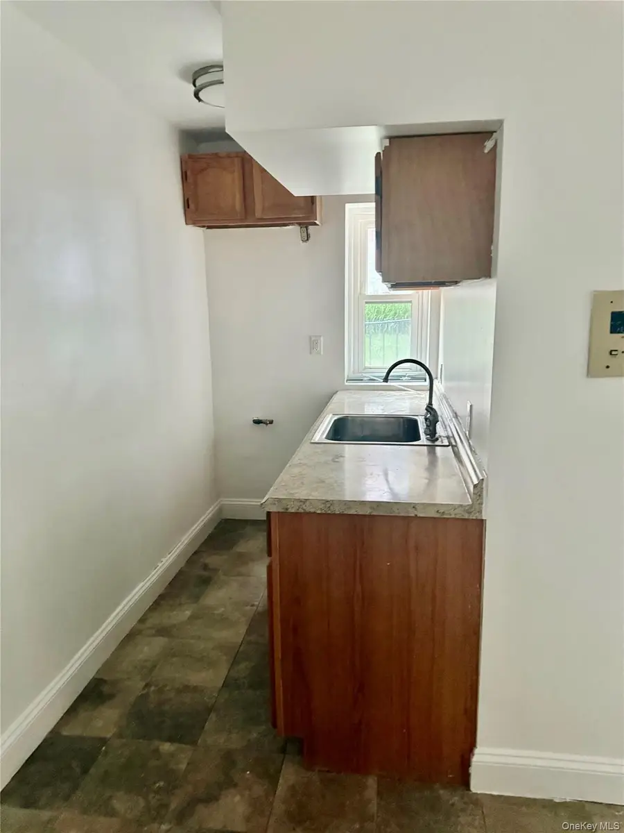 600 Pelham Road #Building B Unit E, New Rochelle, NY 10805 - Image #2