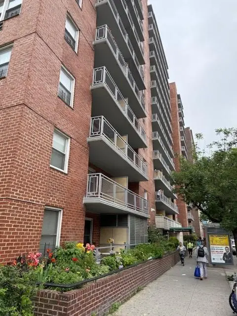 89-15 Parsons Boulevard #4B, Jamaica, NY 11432