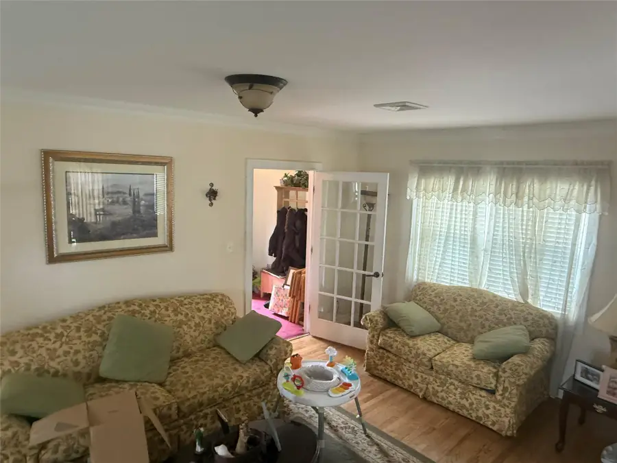 149-11 19 Avenue, Whitestone, NY 11357 - Image #3