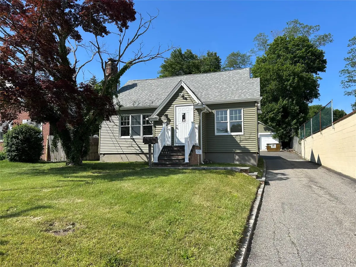 153 W Main Street, Kings Park, NY 11754 - Image #1