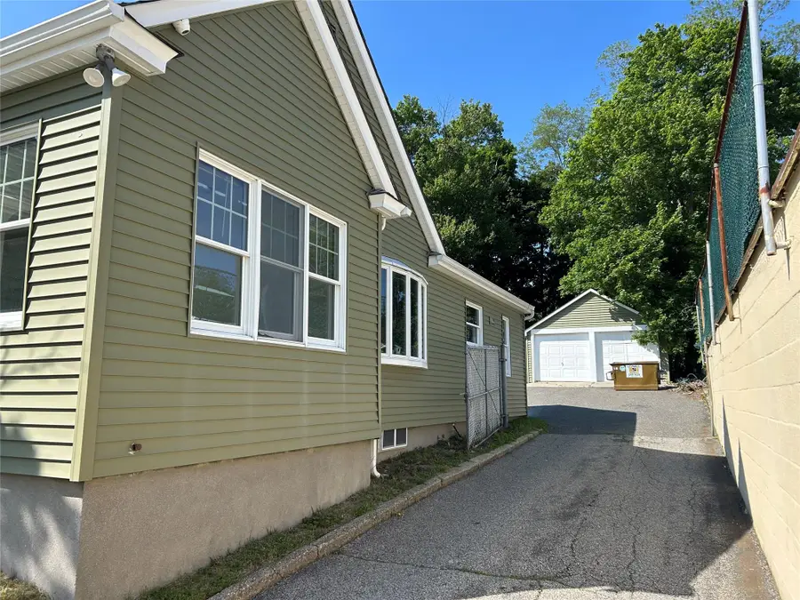 153 W Main Street, Kings Park, NY 11754 - Image #2