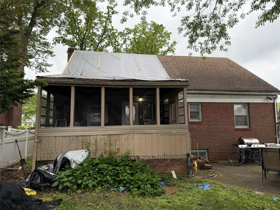 15 Astor Place, Valley Stream, NY 11581 - Image #3