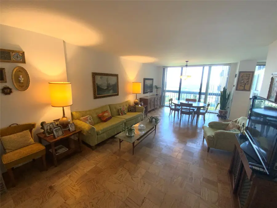 27110 Grand Central Parkway #19A, Queens, NY 11005 - Image #3