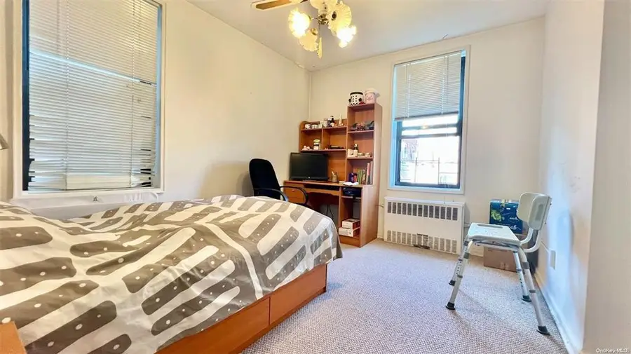 38-15 149 Street #2D, Flushing, NY 11354 - #2