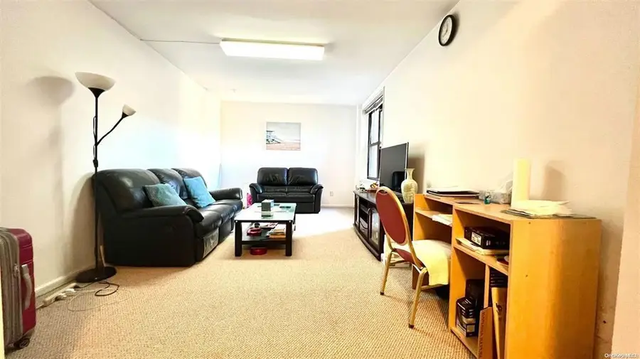 38-15 149 Street #2D, Flushing, NY 11354 - #3