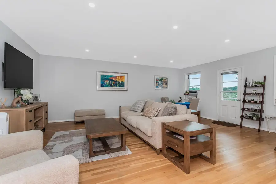 1255 North Avenue #A - 5H, New Rochelle, NY 10804 - Image #2