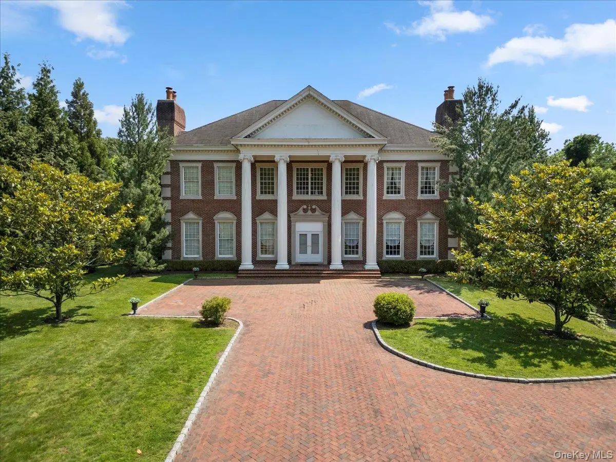 12 Patri Court, Dix Hills, NY 11746 - Image #1